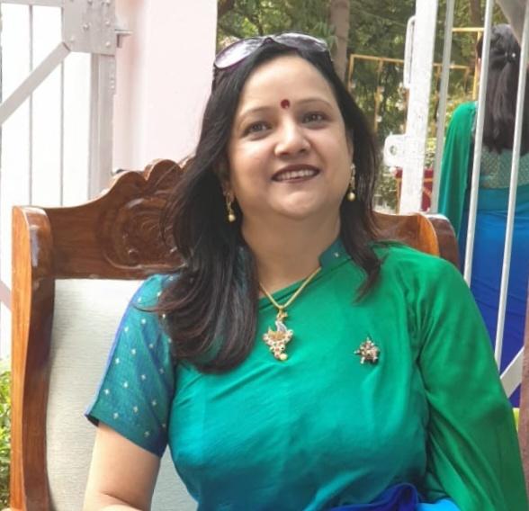 DR SHAFALI  GUPTA